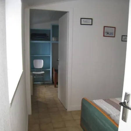 Holiday home Maison En Impasse Proche Et Port, Jardin Clos, Barbecue, 4 Couchages A - Fr-1-224b-523 *