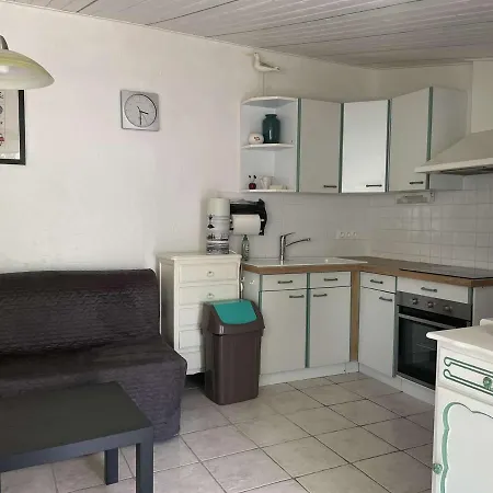 Maison En Impasse Proche Et Port, Jardin Clos, Barbecue, 4 Couchages A - Fr-1-224b-523 Holiday home *